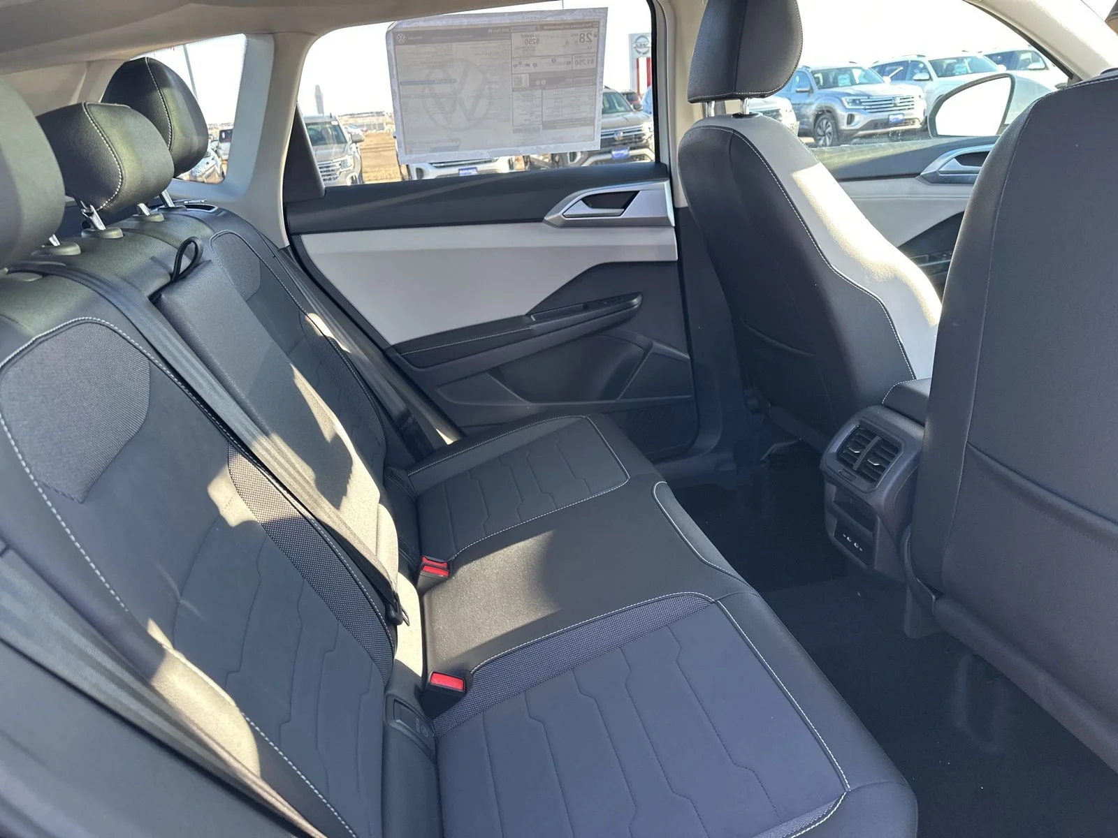 2026 Volkswagen Taos SE - Photo 27