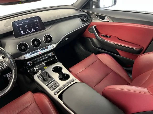 Used 2019 Black Kia GT1 image 36