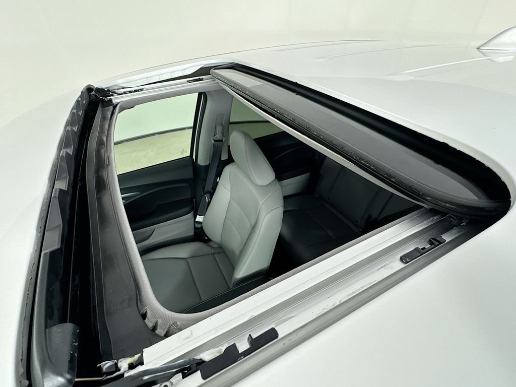 New 2026 Platinum White Pearl Honda RTL image 31