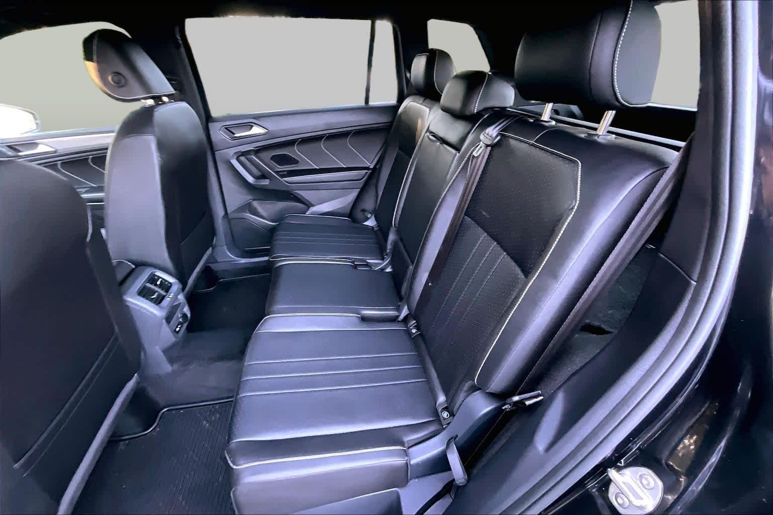 Used 2024 Deep Black Pearl Volkswagen SE R-Line Black image 19