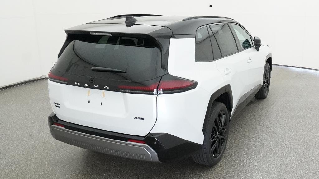 New 2026 Wind Chill Pearl with Midnight Black Metallic roof Toyota XSE image 6