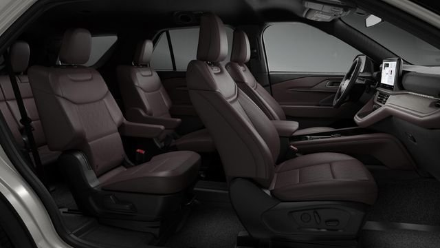 New 2026 Star White Metallic Tri-Coat Ford Platinum™ image 7