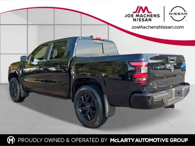 New 2026 Super Black Nissan Crew Cab SV image 4