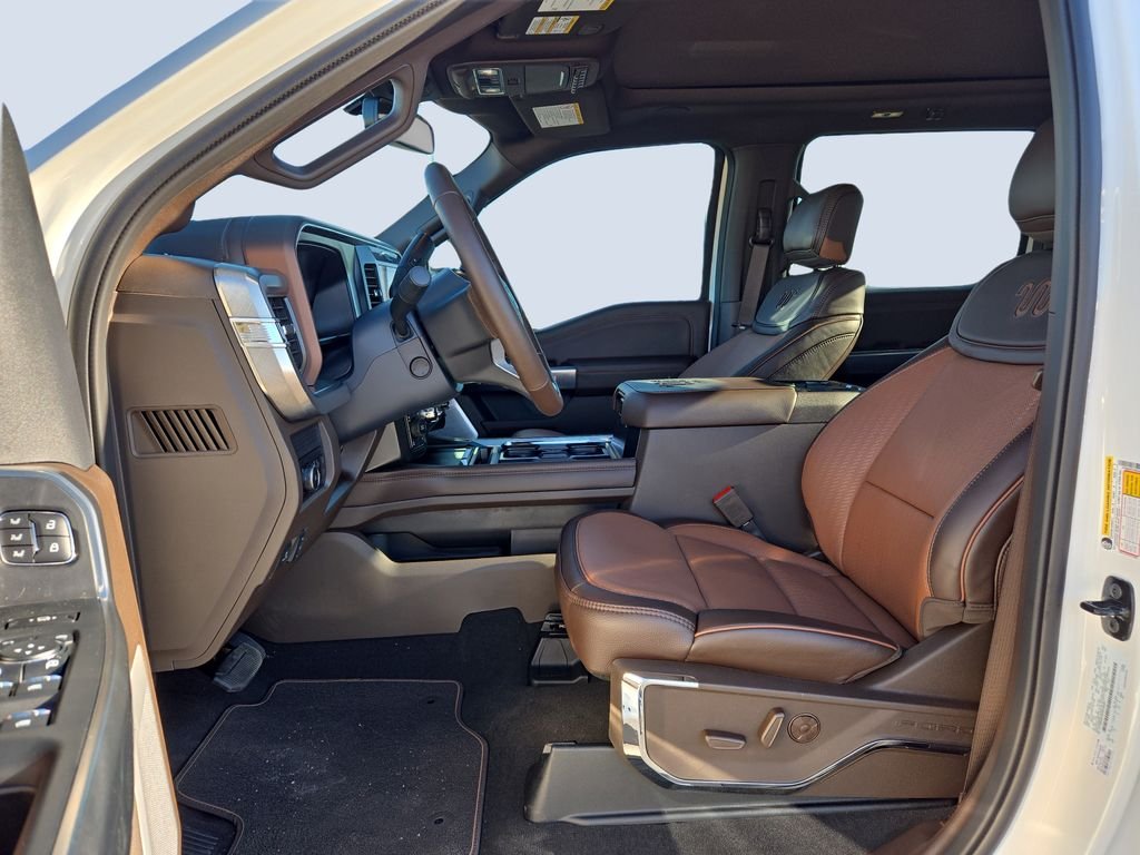 New 2026 Star White Metallic Tri-Coat Ford F-250® King Ranch® image 9