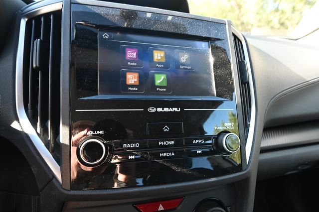 Used 2018 Silver Subaru 2.0i Premium image 11