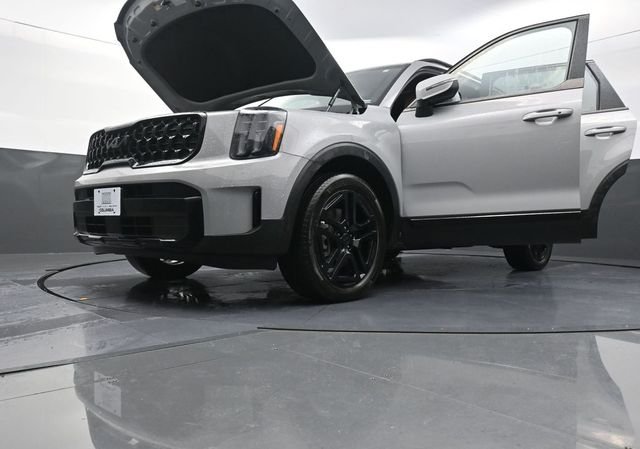 Used 2025 Gray Kia EX X-Line image 33