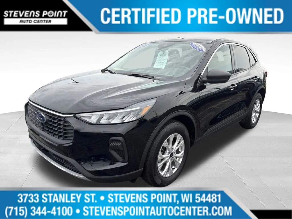 Used 2023 Agate Black Metallic Ford Active image 1