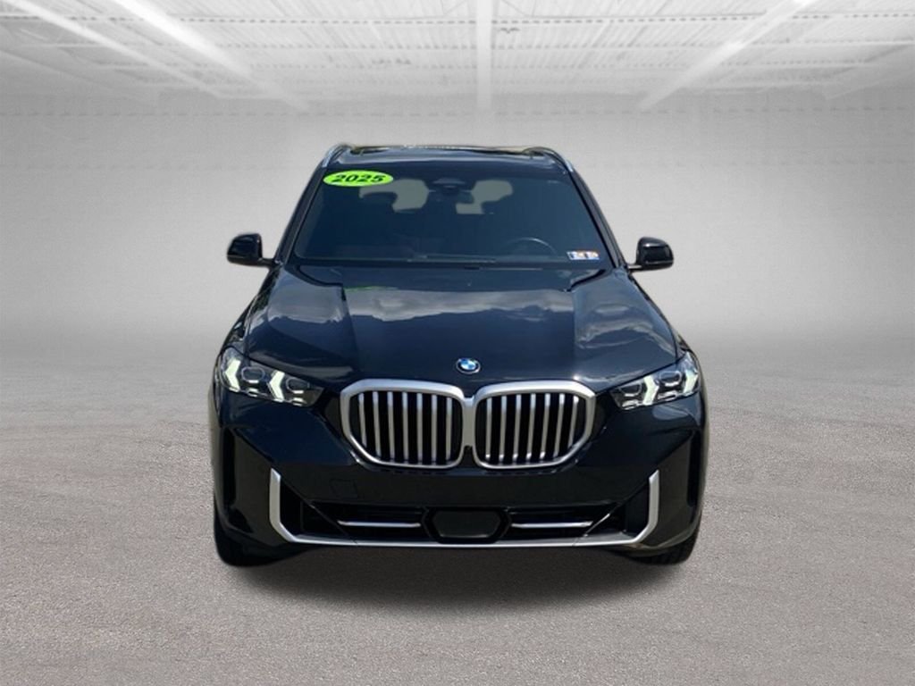 Used 2025 Black BMW xDrive40i image 9