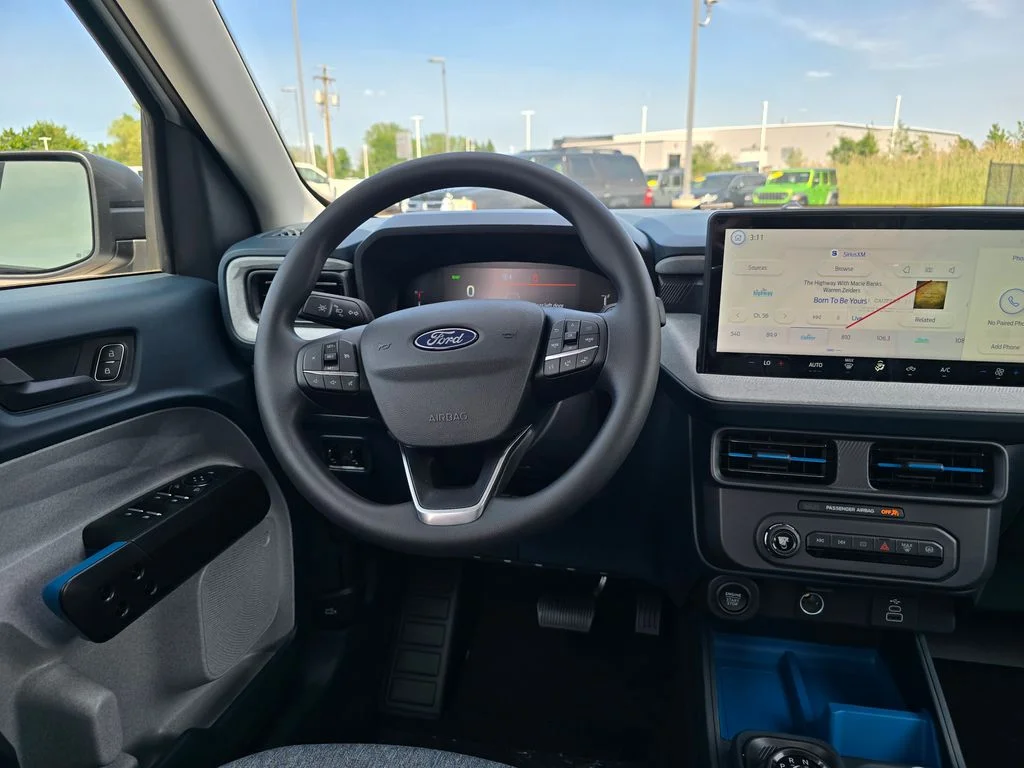 New 2026 Oxford White Ford XLT image 13