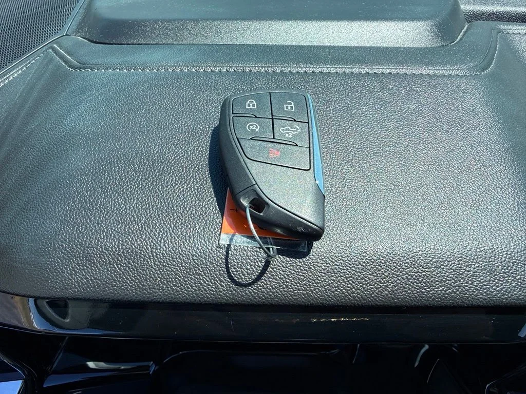 Used 2023 Gray Chevrolet LT image 6
