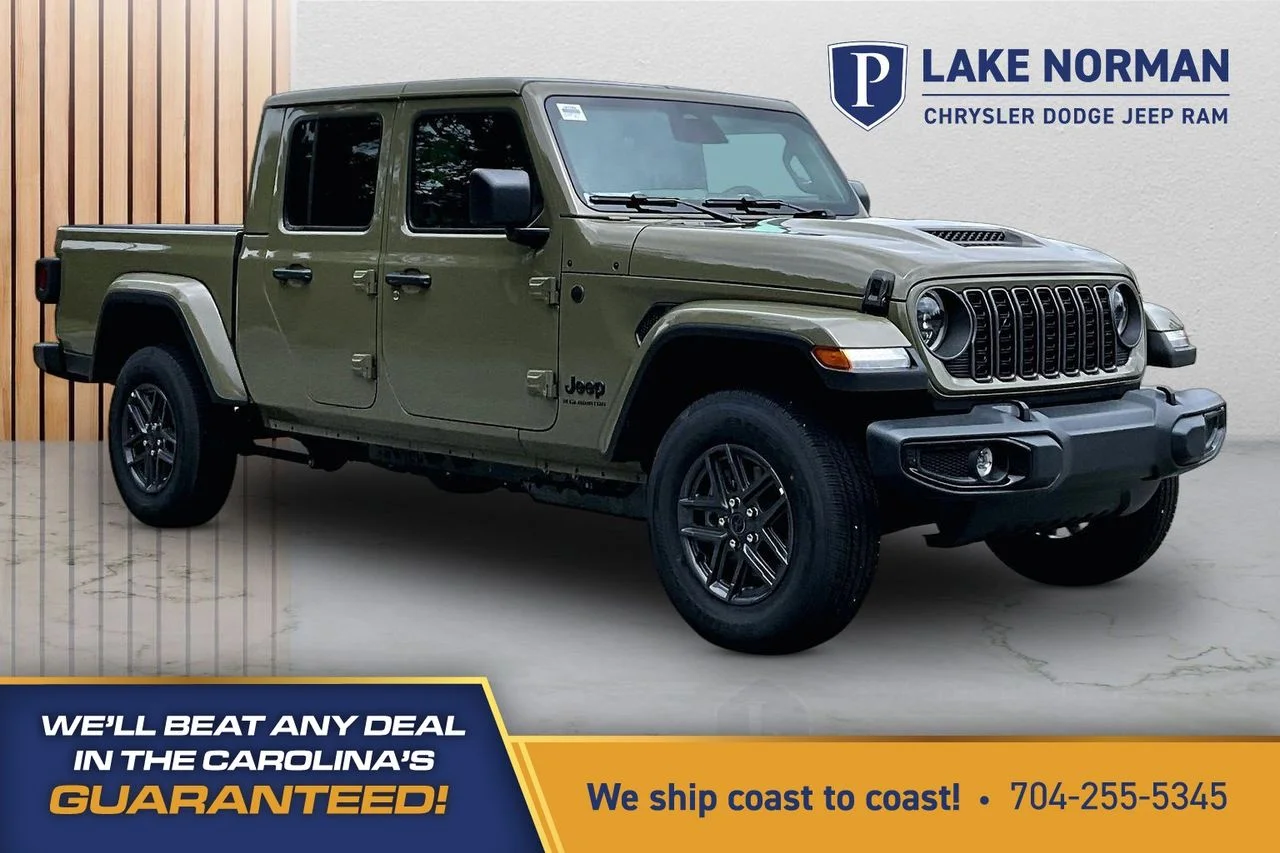 2026 Jeep Gladiator Sport S Auto's photo