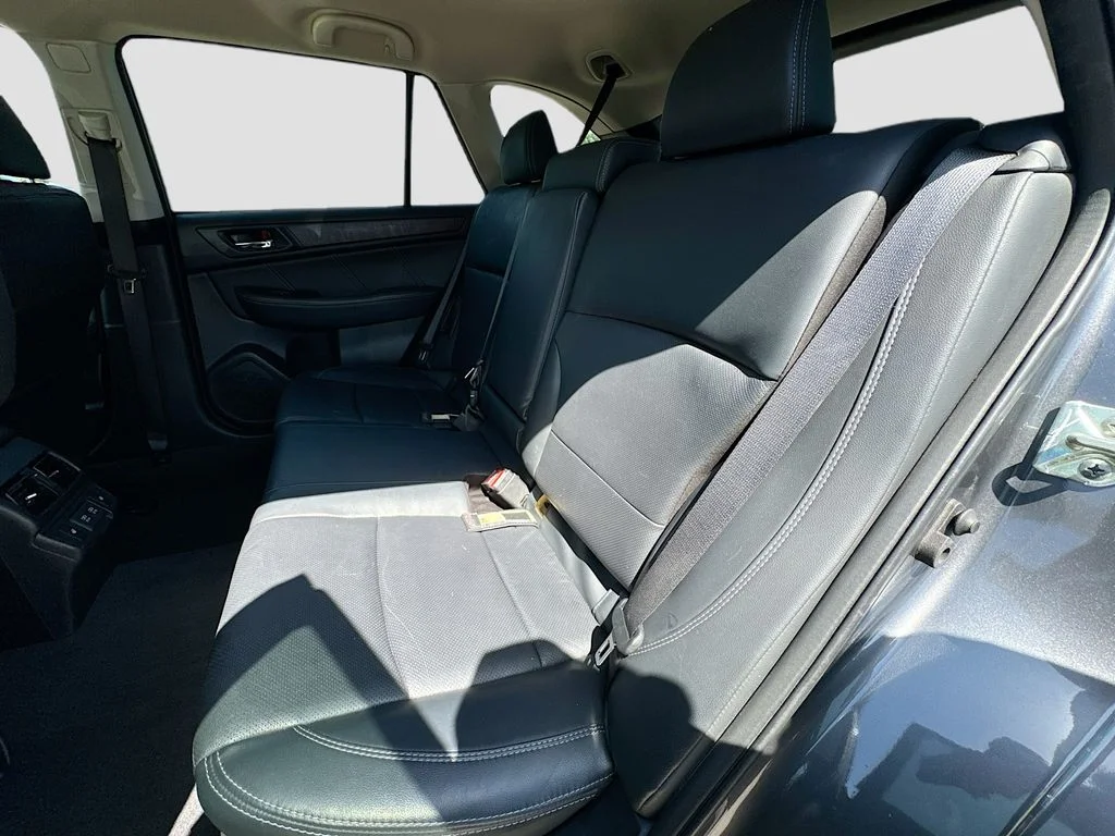 Used 2019 Gray Subaru 2.5i image 28