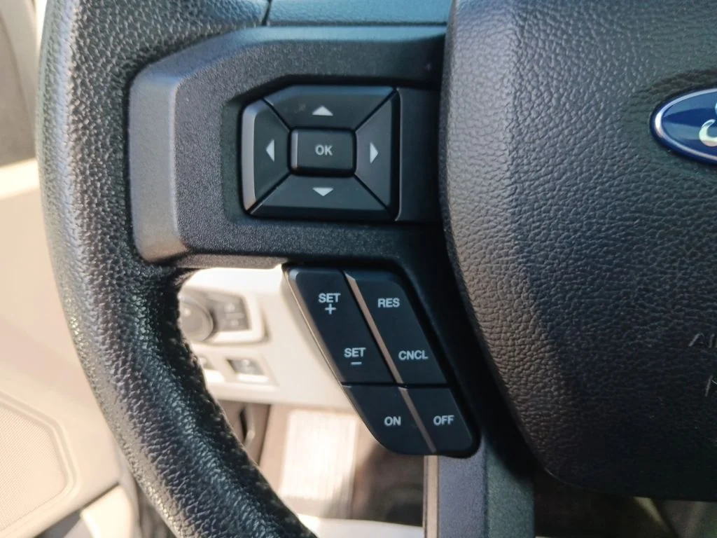 Used 2016 Ingot Silver Metallic Ford XLT image 18