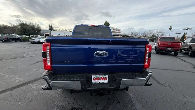 New 2026 Blue Ford Lariat image 5