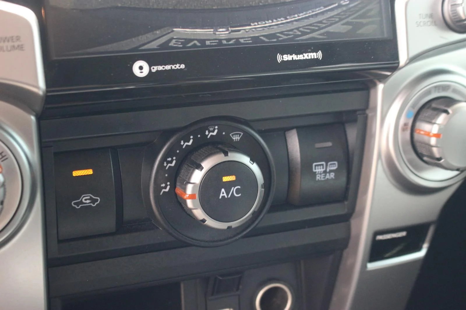 Used 2022 Black Toyota SR5 image 27