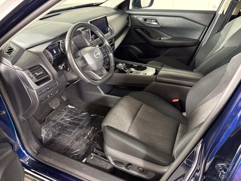 Used 2025 Blue Nissan SV image 32