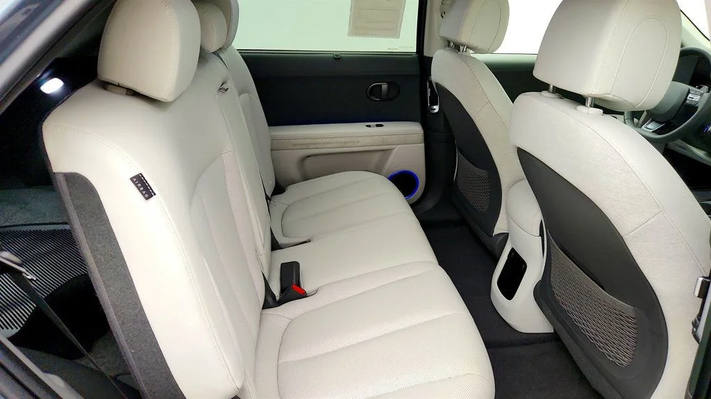 Used 2025 Digital Teal Hyundai Limited AWD *Ltd Avail* image 22