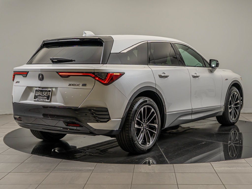 2024 Acura ZDX A-SPEC - Photo 10