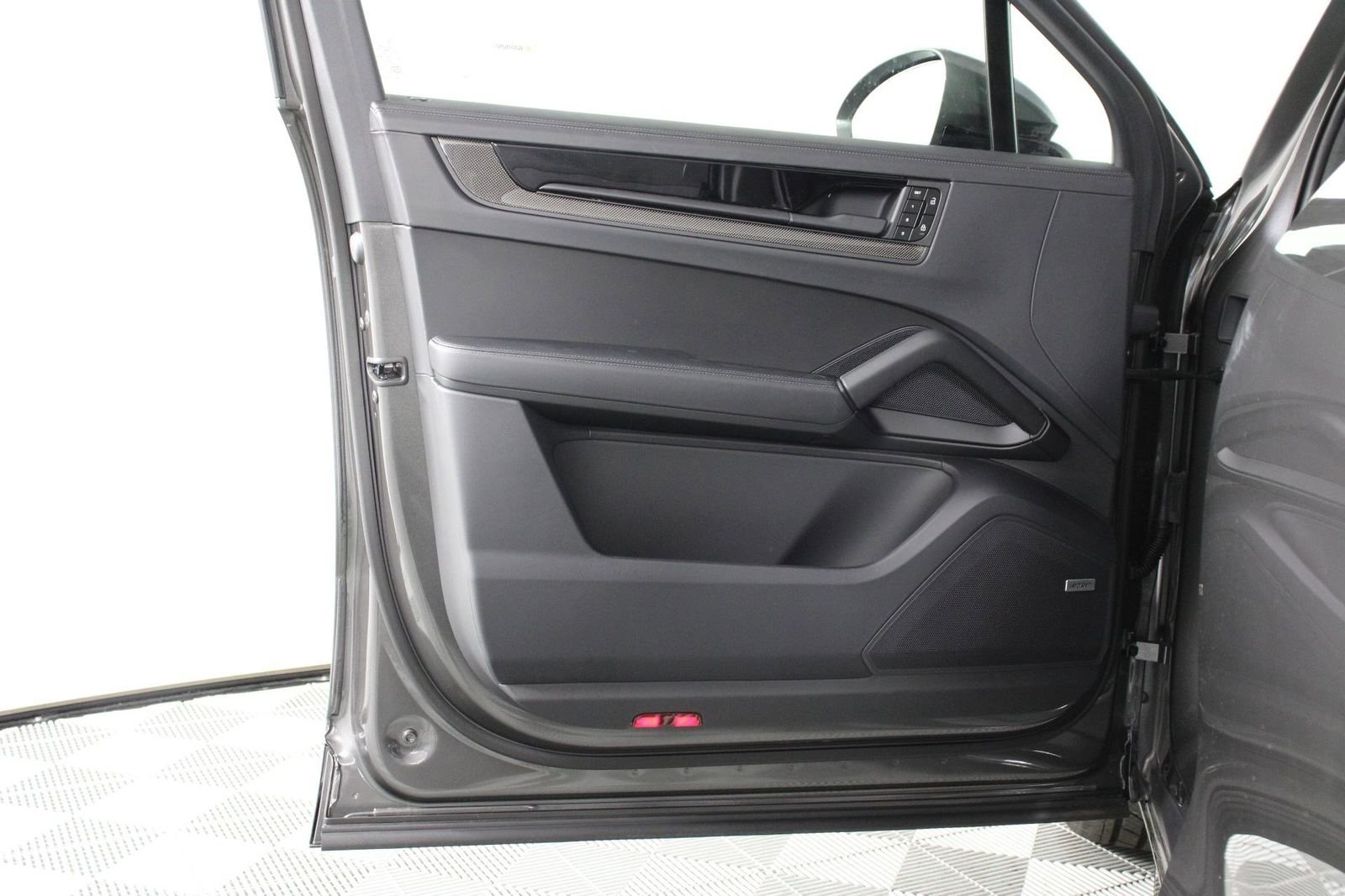 New 2026 Quartzite Grey Metallic Porsche GTS image 21