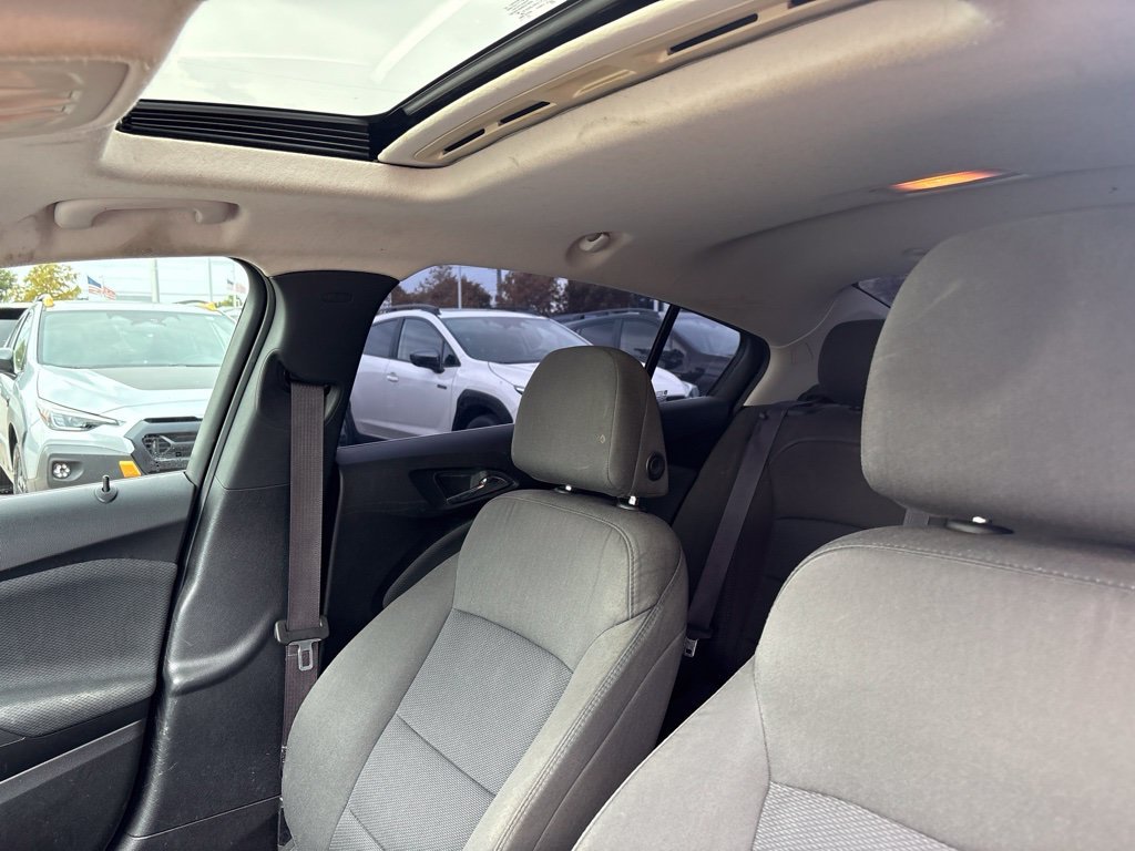 Used 2017 Red Chevrolet LT image 5