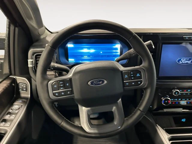 Used 2025 Gray Ford Lariat image 11