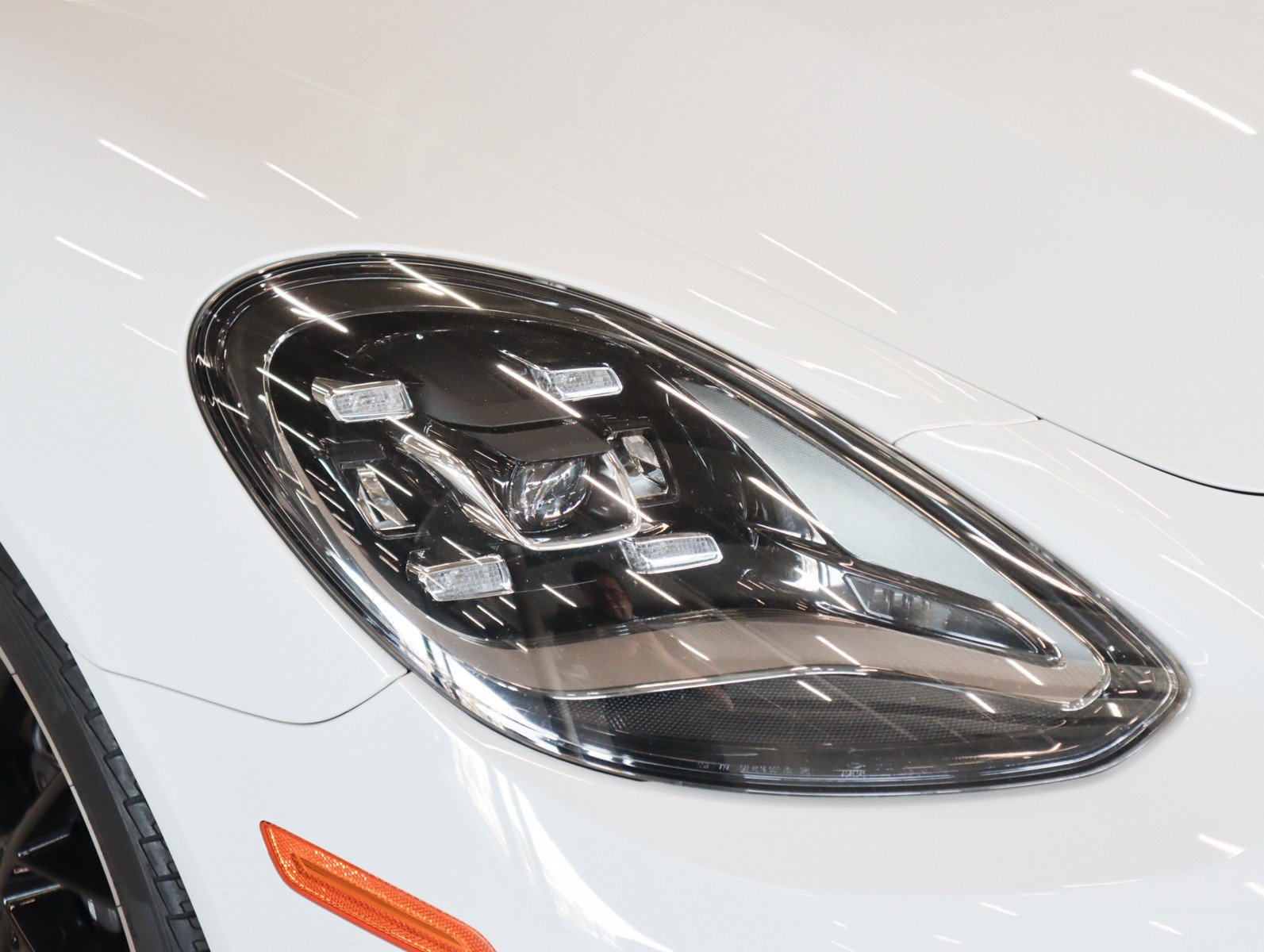 Certified Used 2023 Carrara White Metallic Porsche Platinum Edition image 31
