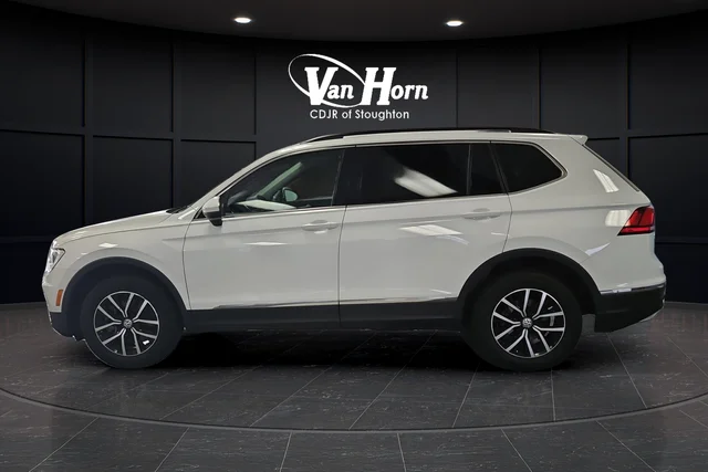 Used 2021 Pure White Volkswagen 2.0T SEL image 4