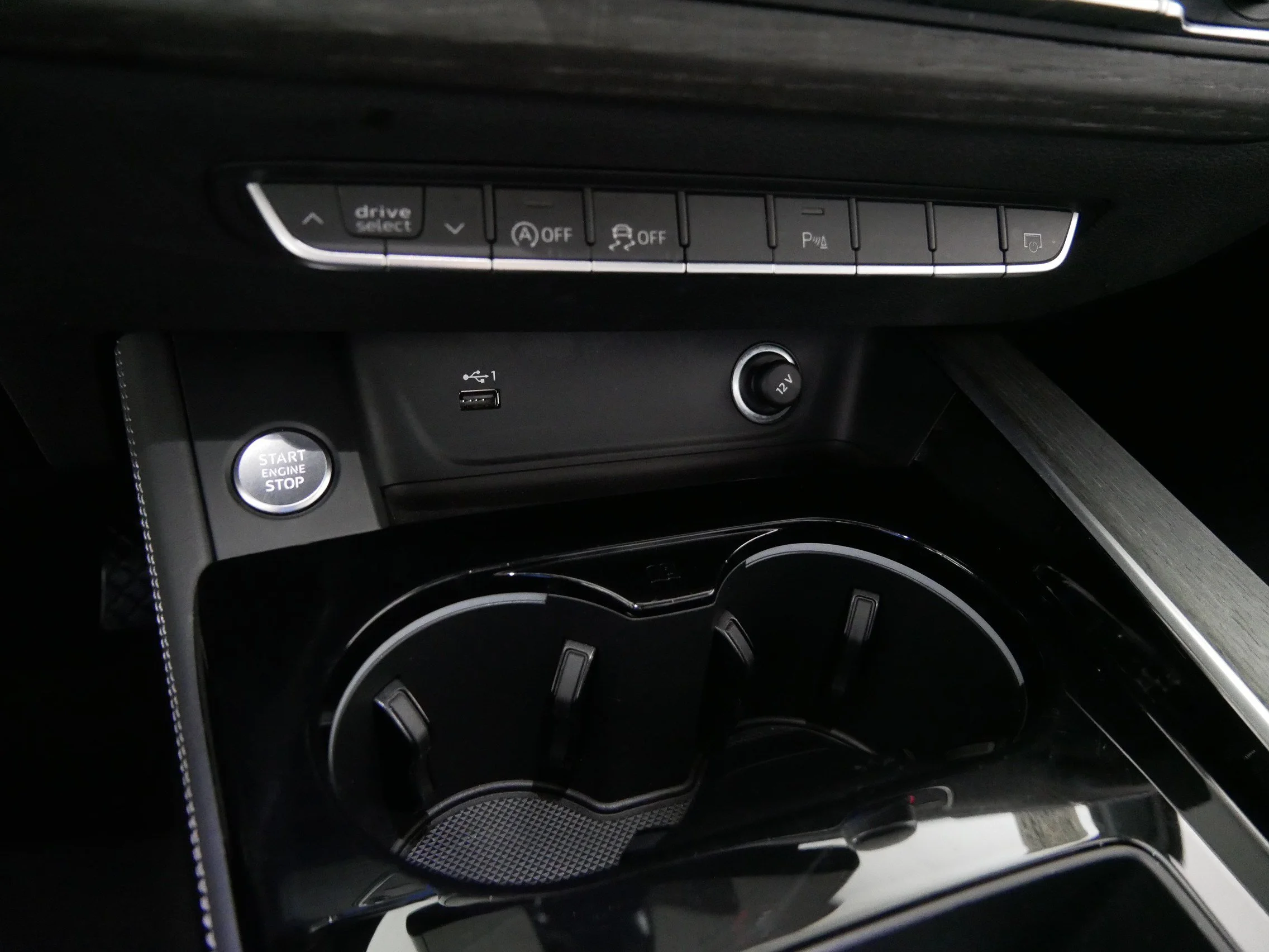 Used 2024 Arkona White Audi S line Premium Plus image 29