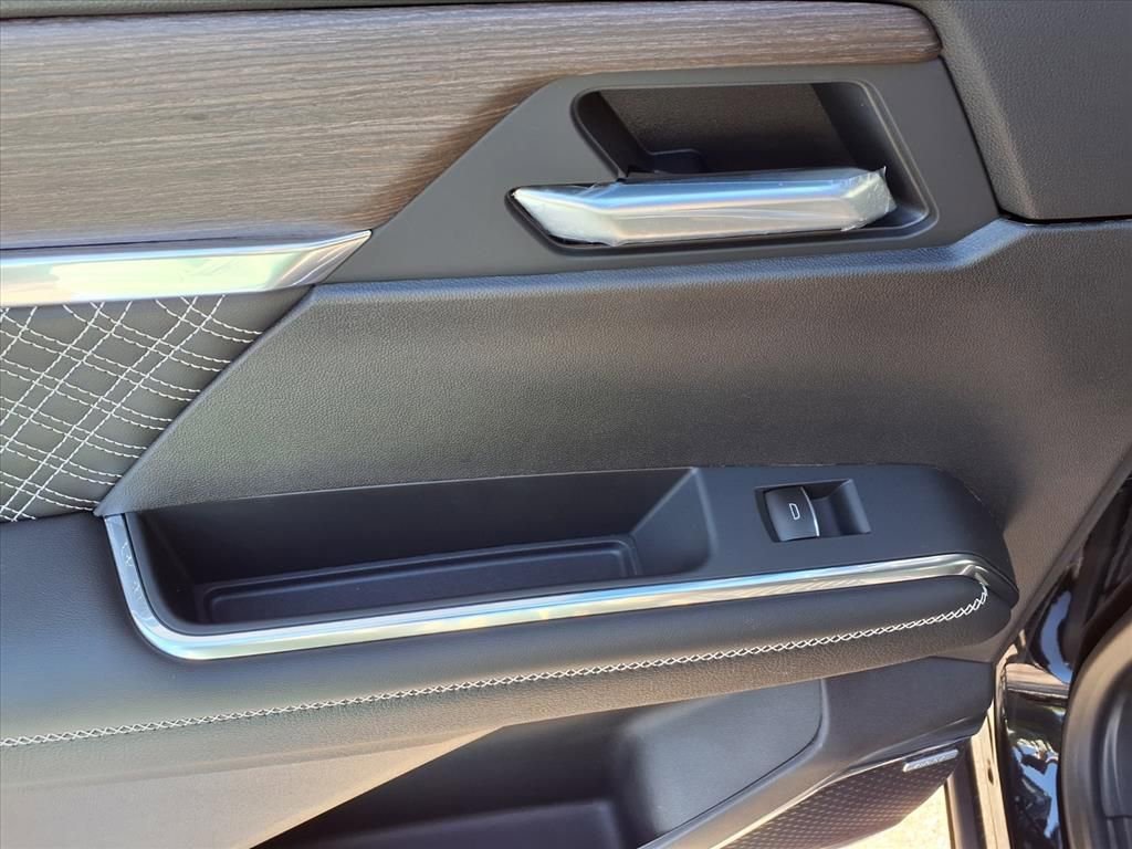 2026 GMC Acadia Denali - Photo 14