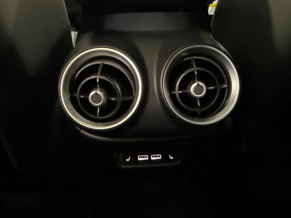 Used 2025 Red Alfa Romeo Base image 18