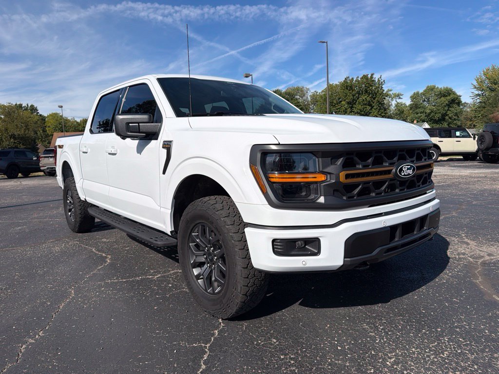 Used 2024 White Ford Tremor image 13