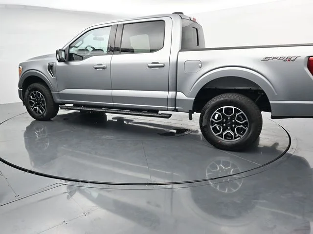 Used 2023 Silver Ford XLT image 5