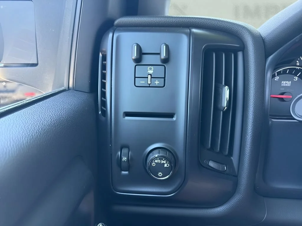 Used 2024 Summit White Chevrolet Work Truck image 17
