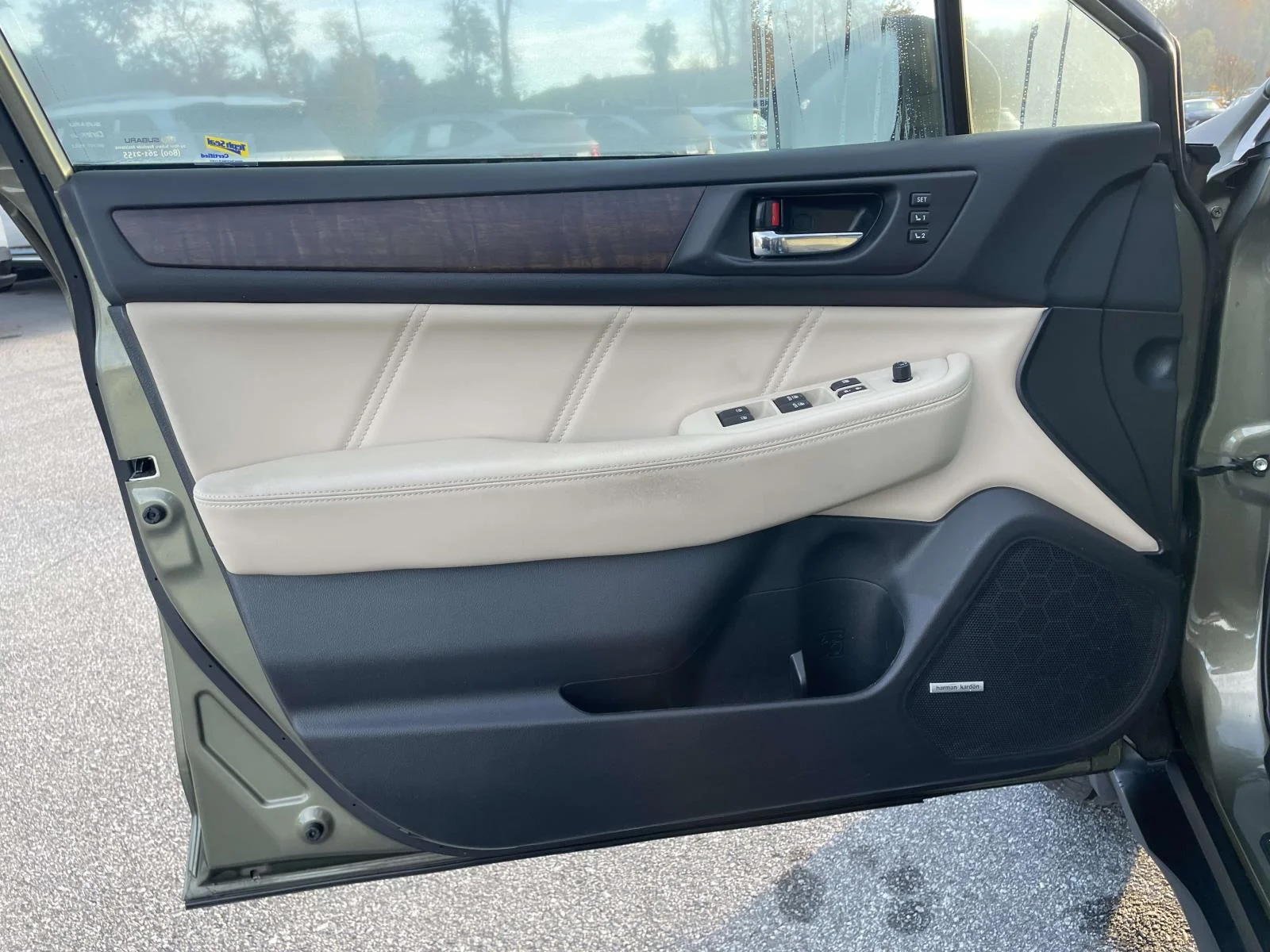 Used 2019 Wilderness Green Metallic Subaru Limited image 5