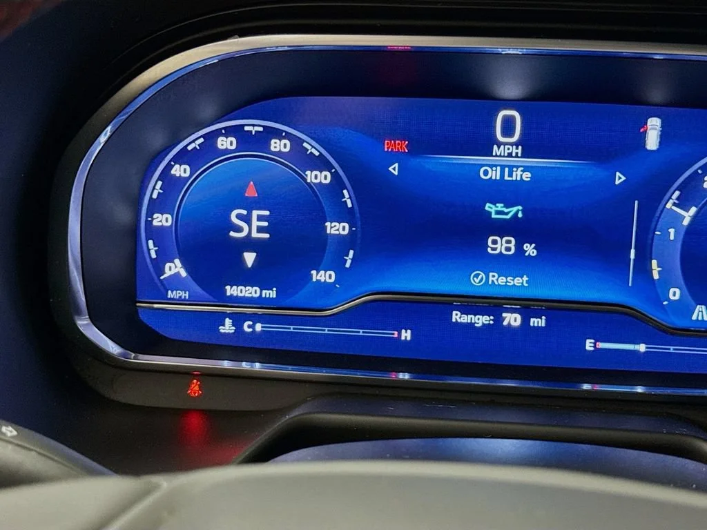 Used 2023 Summit White Chevrolet RST image 14