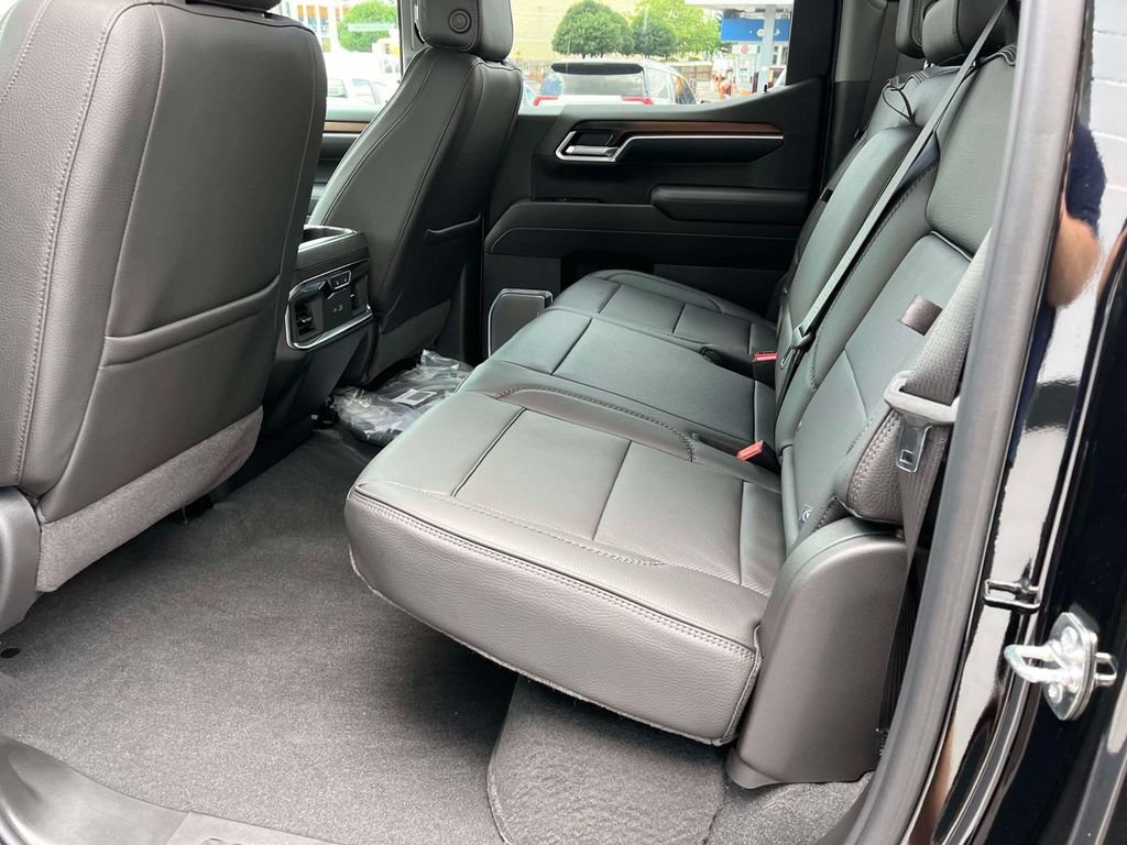 2026 GMC Sierra 1500 Denali - Photo 17