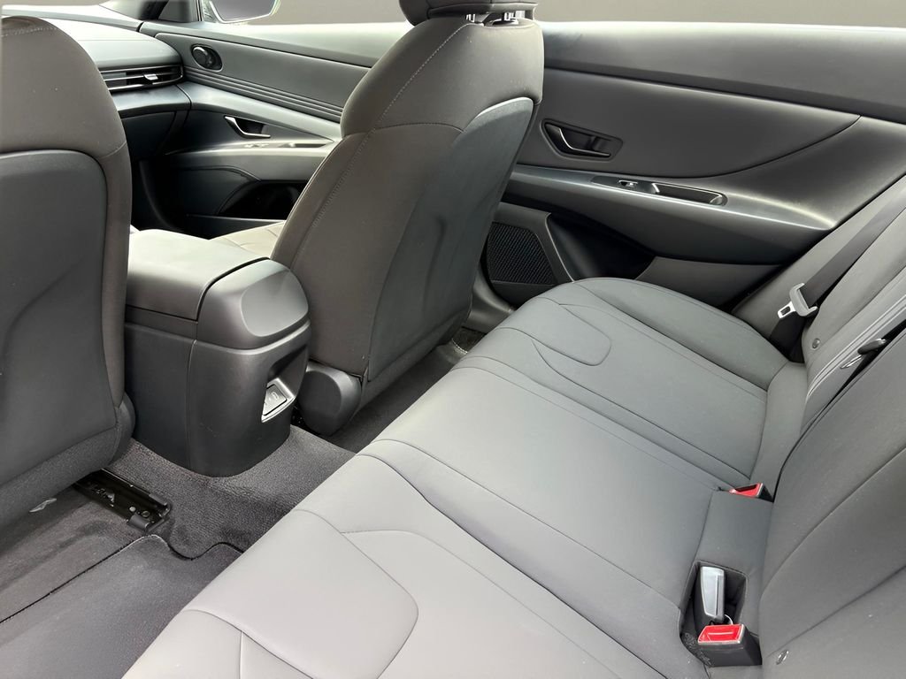Certified Used 2025 Gray Hyundai SEL Sport image 21