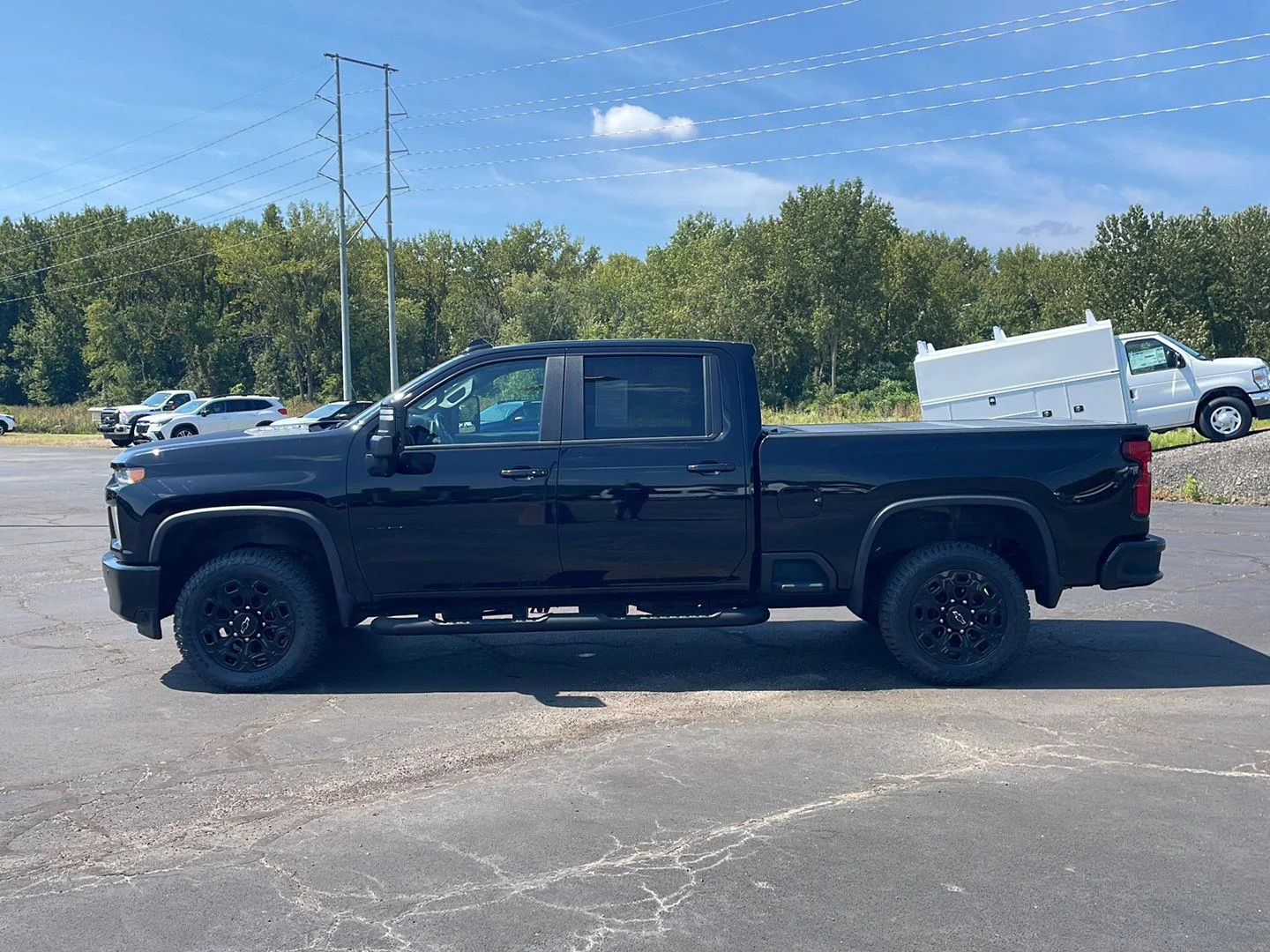 Used 2022 BLACK Chevrolet LTZ image 2