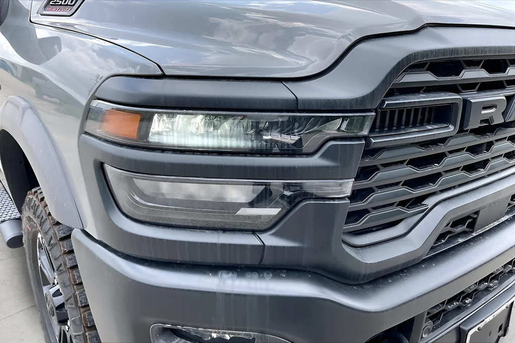 New 2026 Ceramic Gray Clearcoat RAM Tradesman image 16