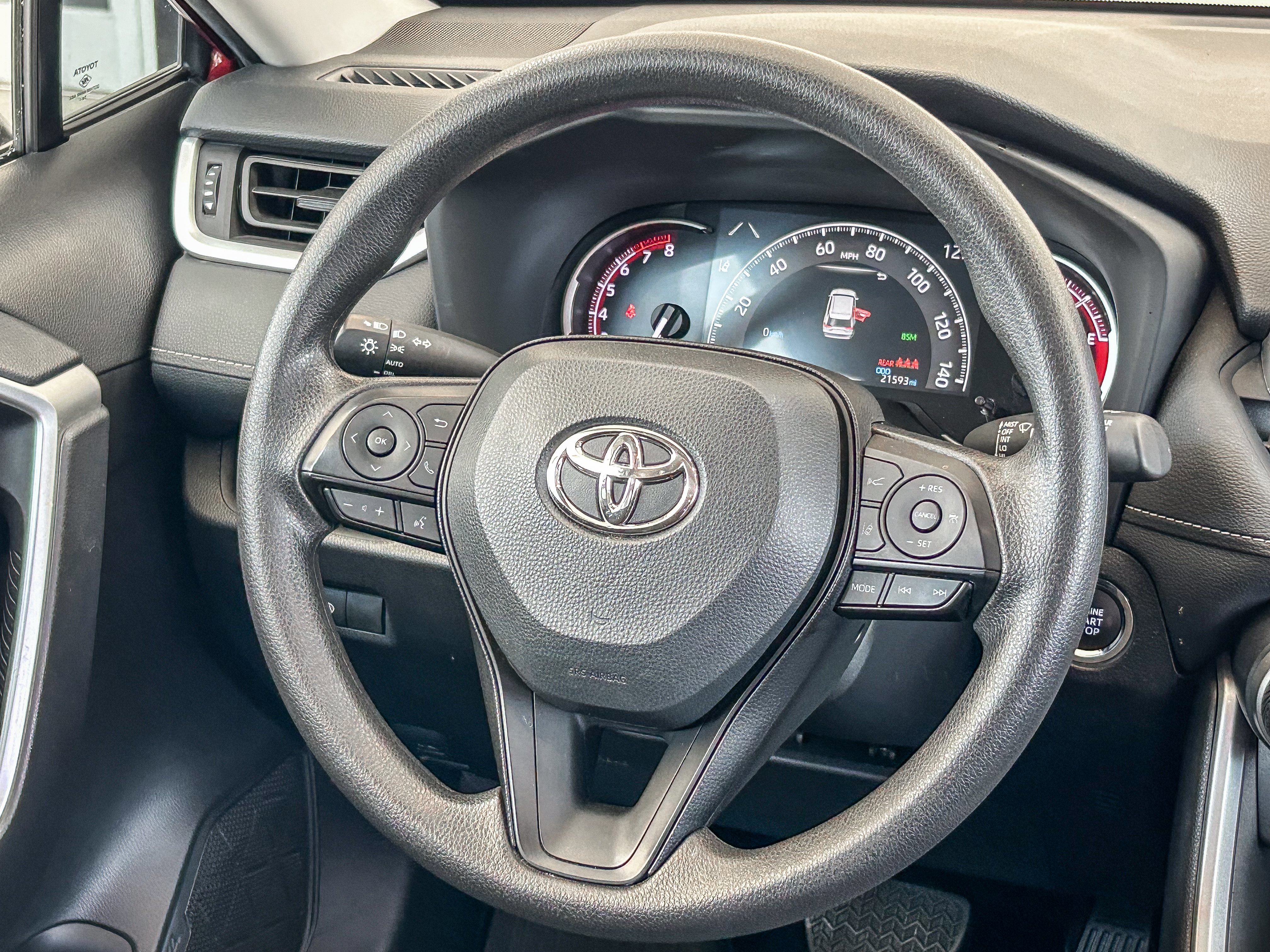 Used 2025 RUBY FLARE PEARL TOYOTA TRUCK XLE image 15