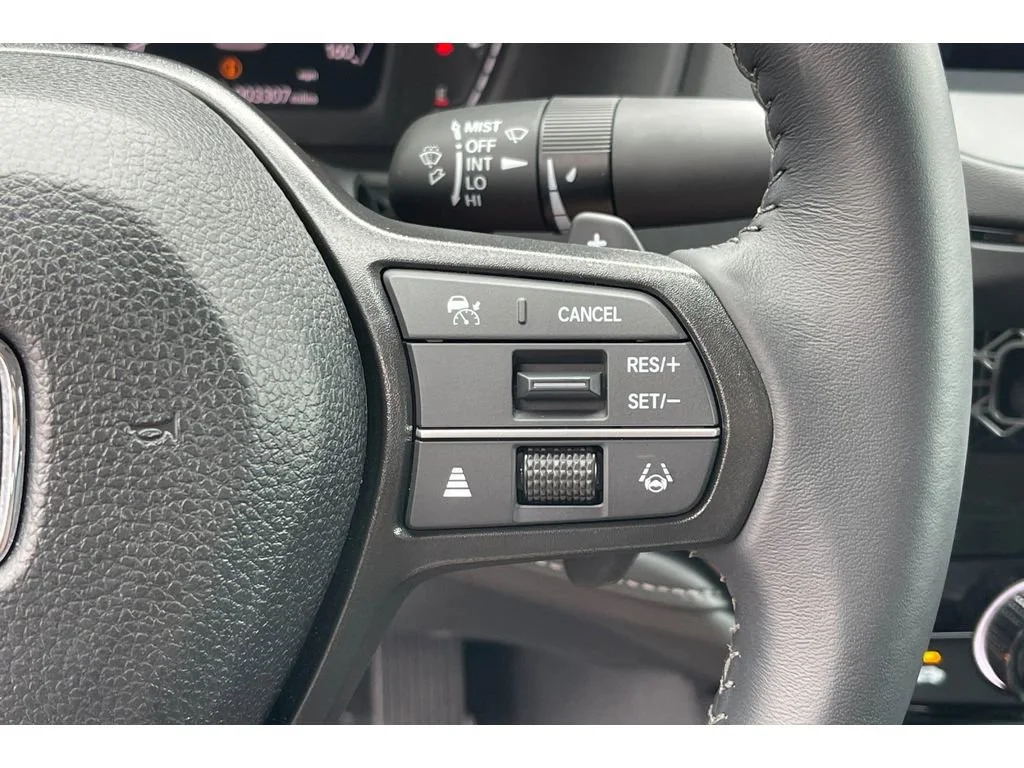 Certified Used 2025 Platinum White Pearl Honda HYBRID EX-L image 90