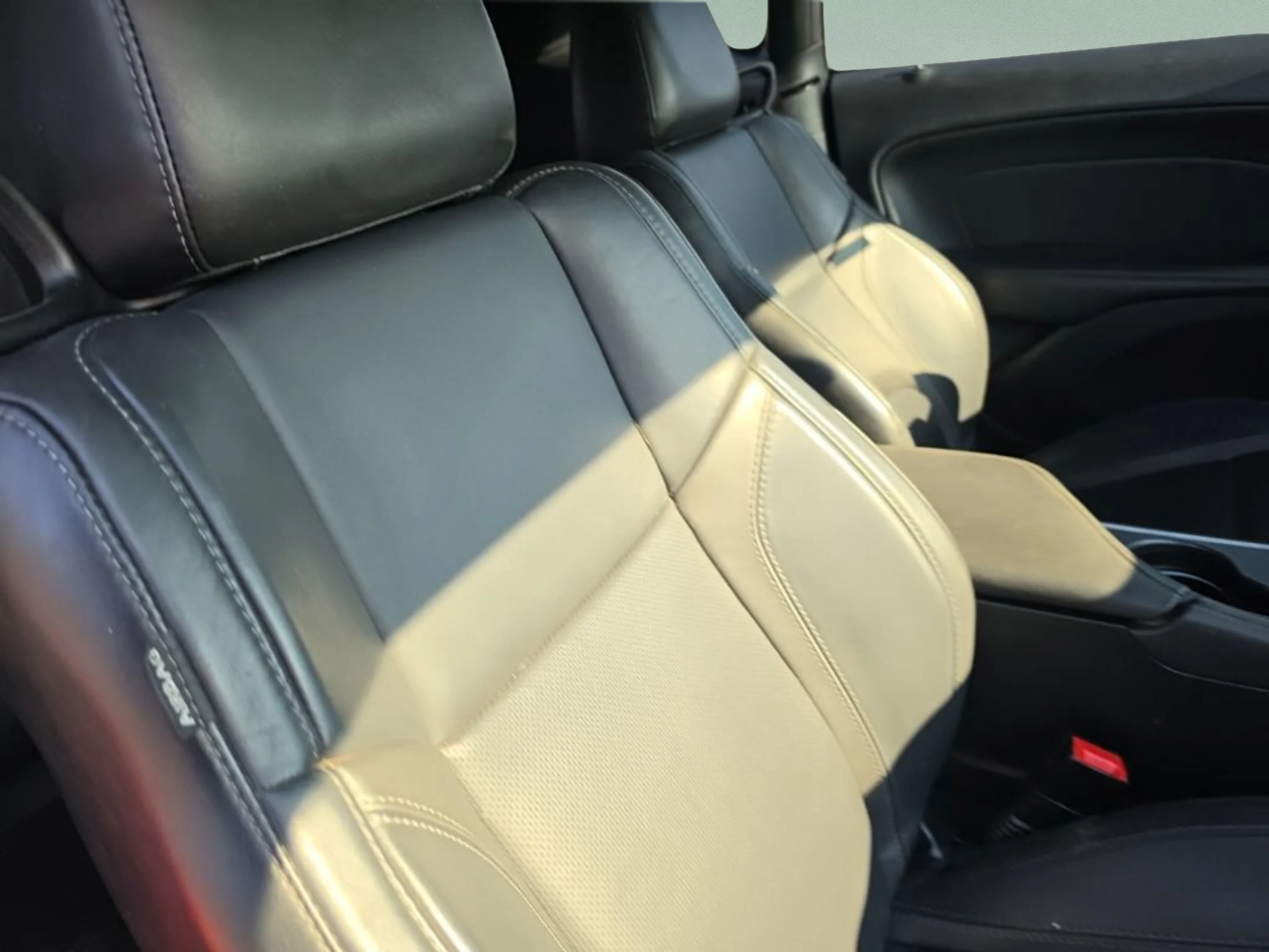Used 2017 Red Dodge SXT Plus image 25