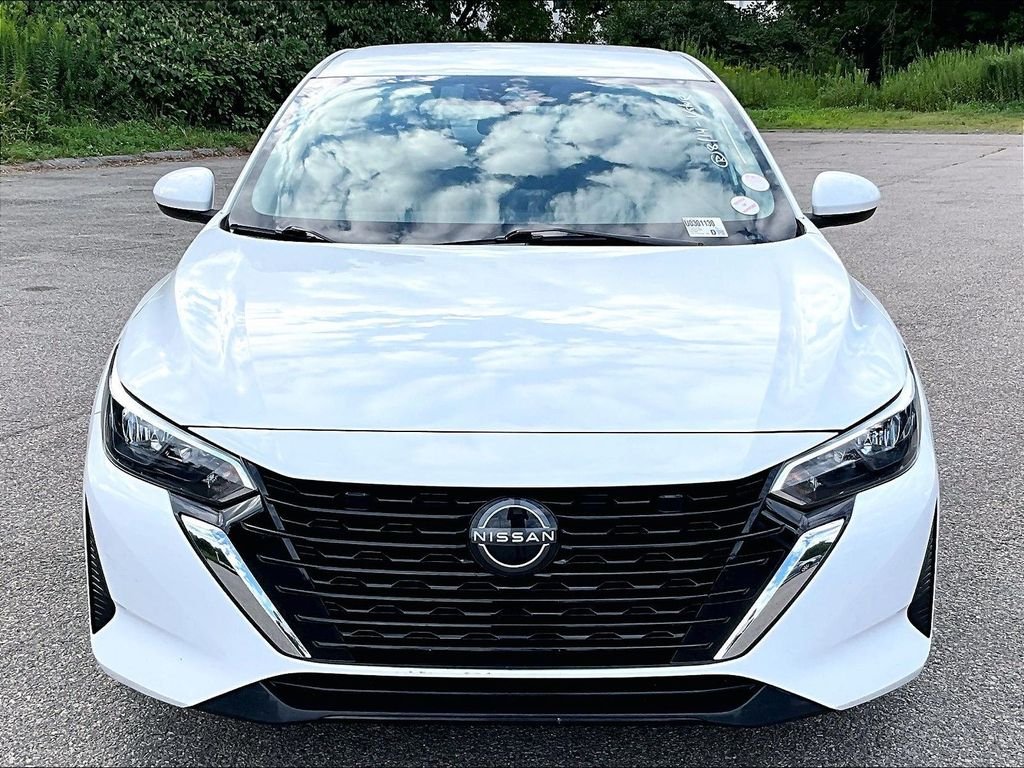 Used 2024 White Nissan SV image 2