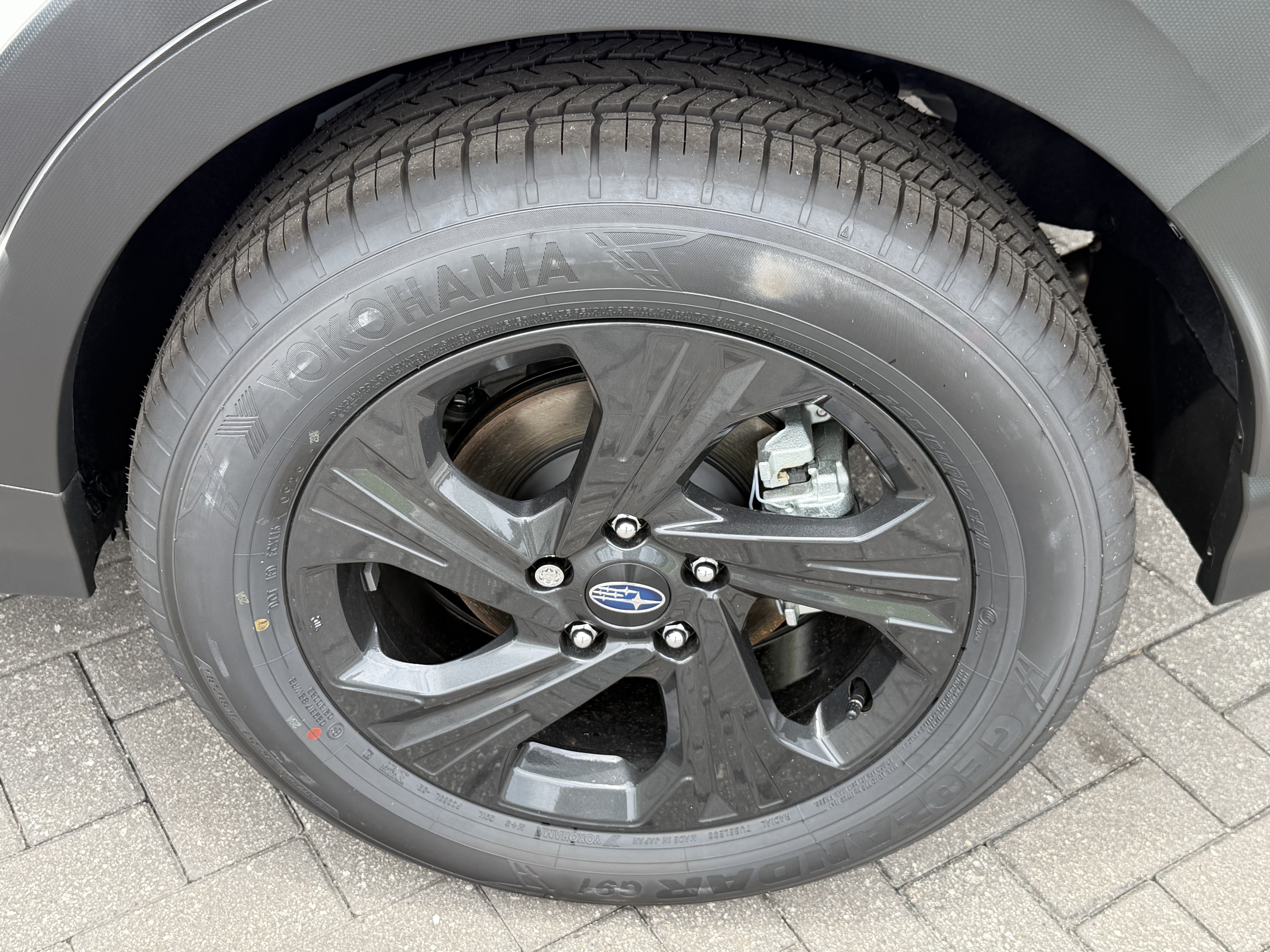 New 2026 CRYSTAL WHITE PEARL Subaru Base image 33