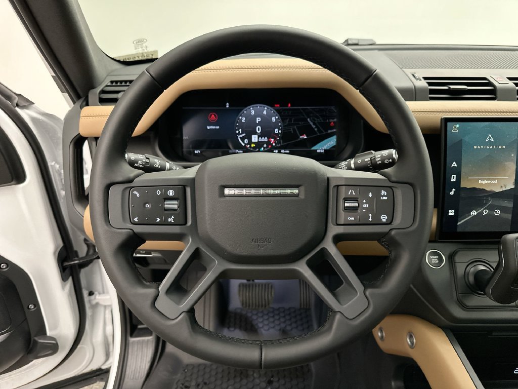 New 2026 Fuji White Land Rover X-Dynamic SE image 15