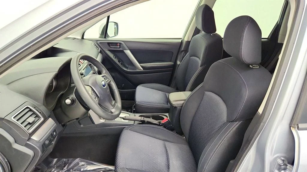 Used 2016 Ice Silver Metallic Subaru 4dr CVT 2.5i Premium PZEV w/ All Weather Pkg image 20