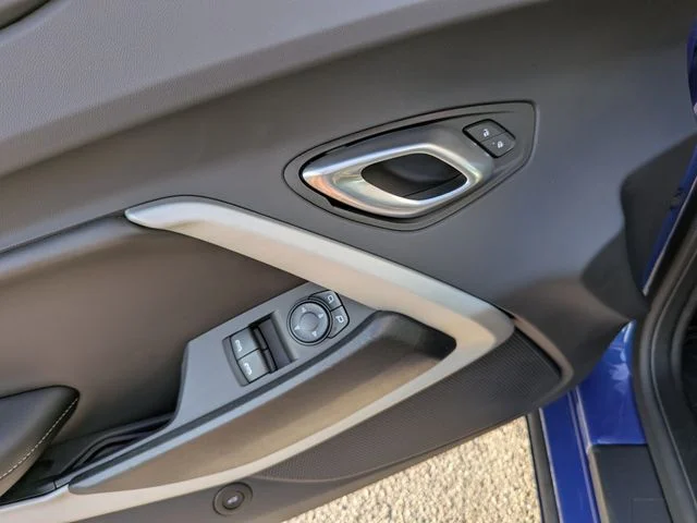 Used 2024 Blue Chevrolet 1LT image 17