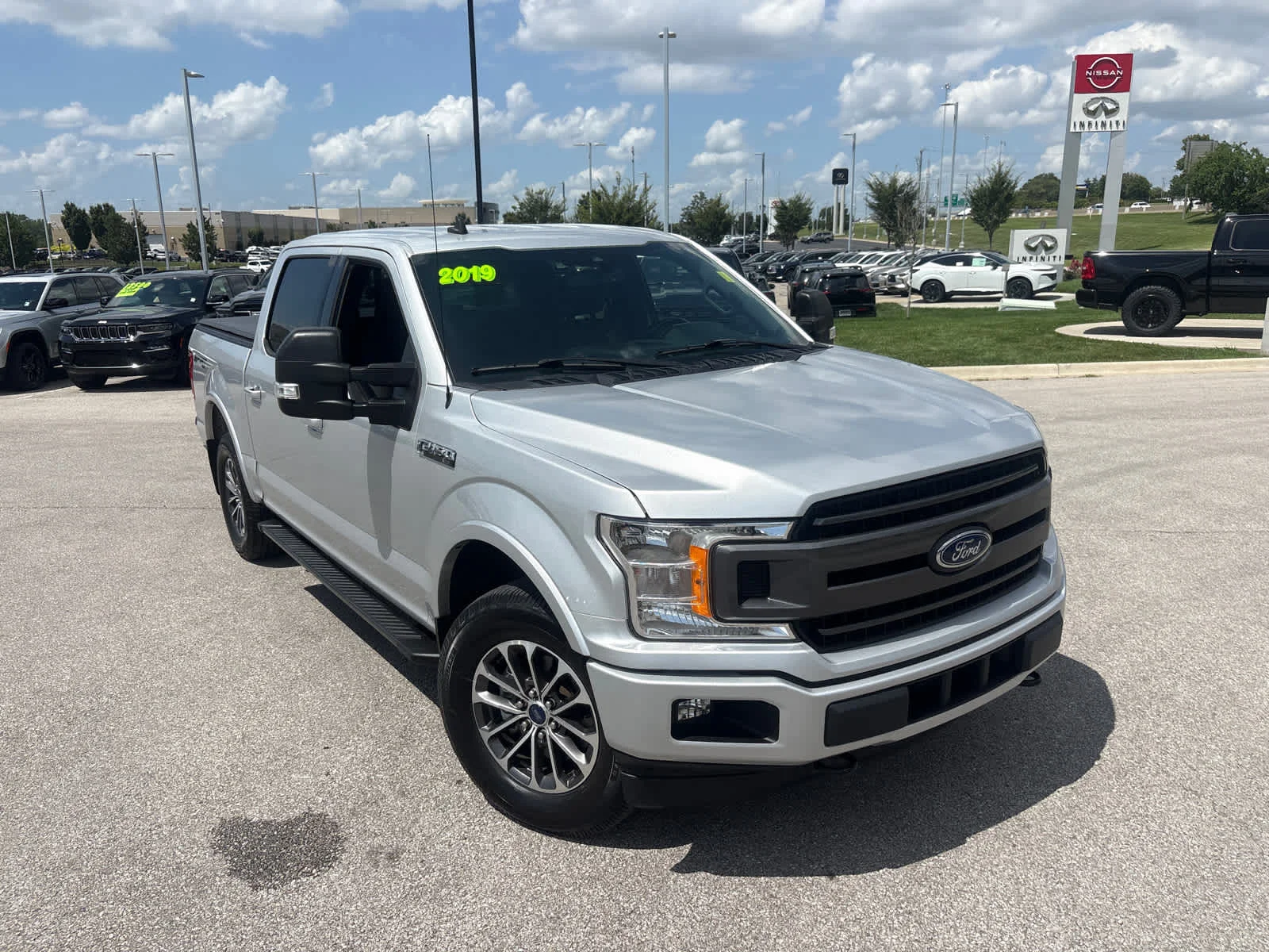 Used 2019 Ingot Silver Metallic Ford XLT image 3
