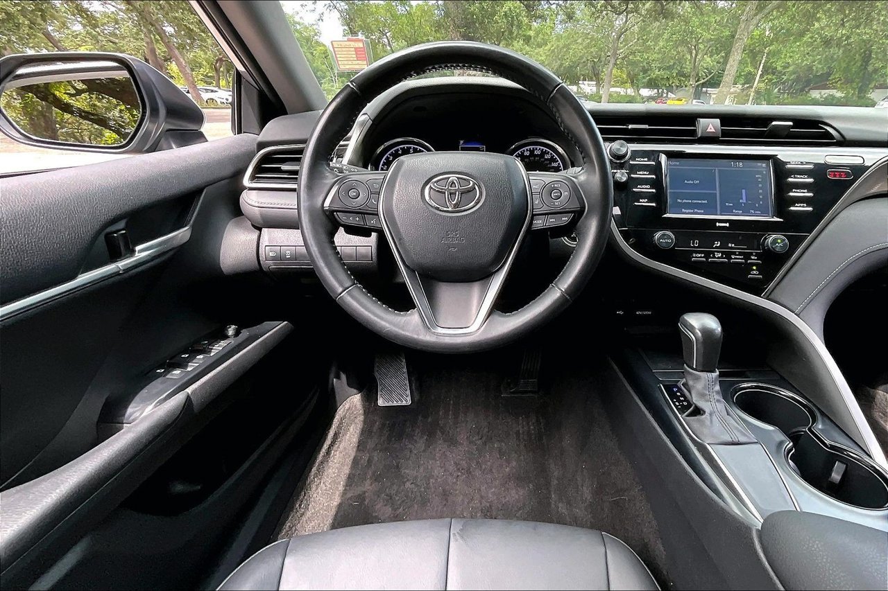 Used 2020 Silver Toyota SE image 8