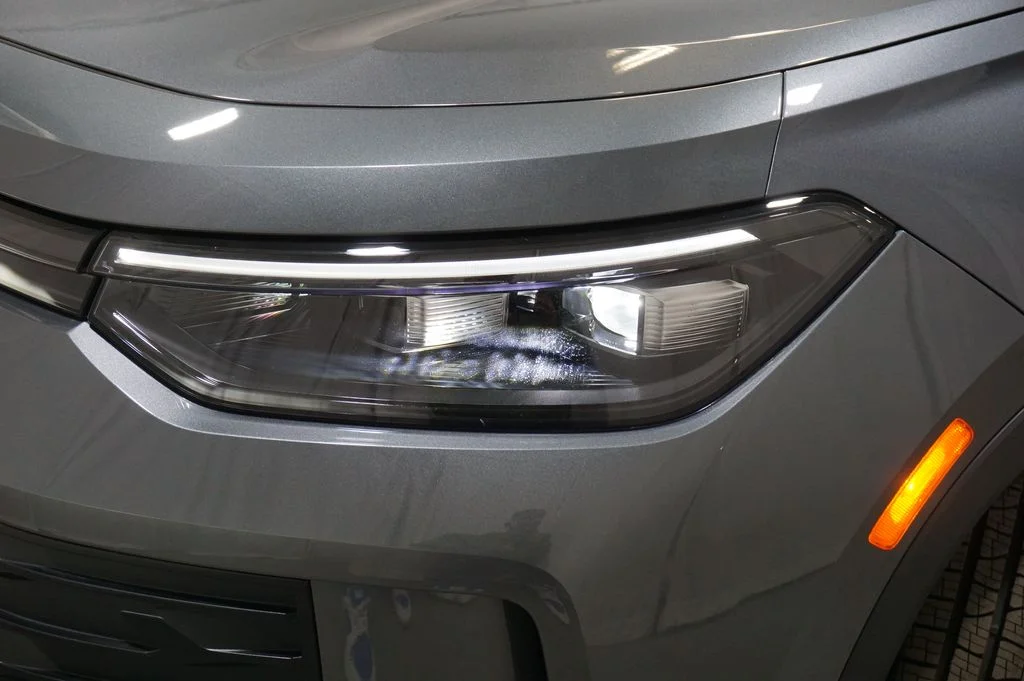 New 2026 Gray Volkswagen 2.0T SE image 30